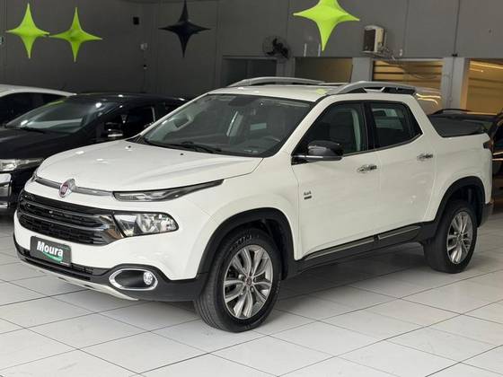 FIAT TORO 2.0 16V TURBO DIESEL VOLCANO 4WD AT9 FIAT TORO 2.0 16V TURBO DIESEL VOLCANO 4WD AT9